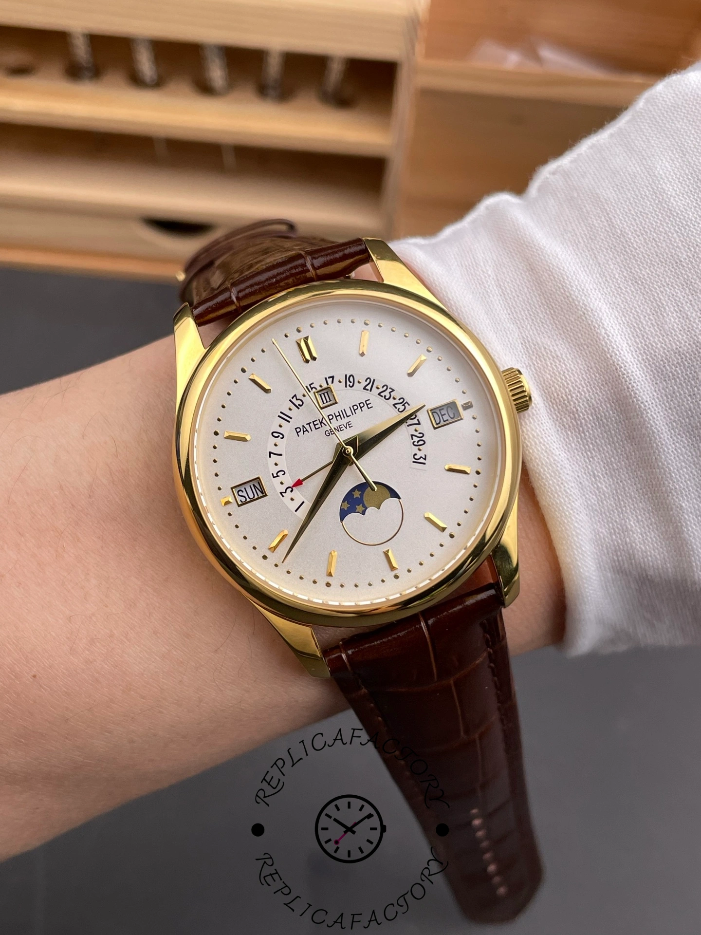 Patek Philippe Calatrava 5050J 019 38mm