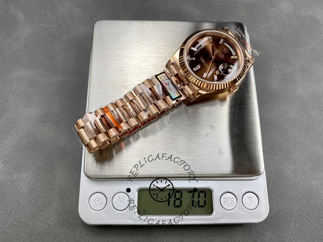 Rolex Day Date 40 18kt Everose Gold Rolex President Chocolate Dial m228235 0003