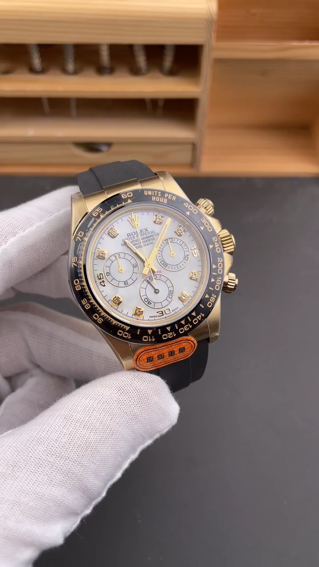 Rolex Daytona 116518LN Rubber Strap MOP Diamond Dial 40mm Mens Replica Watch