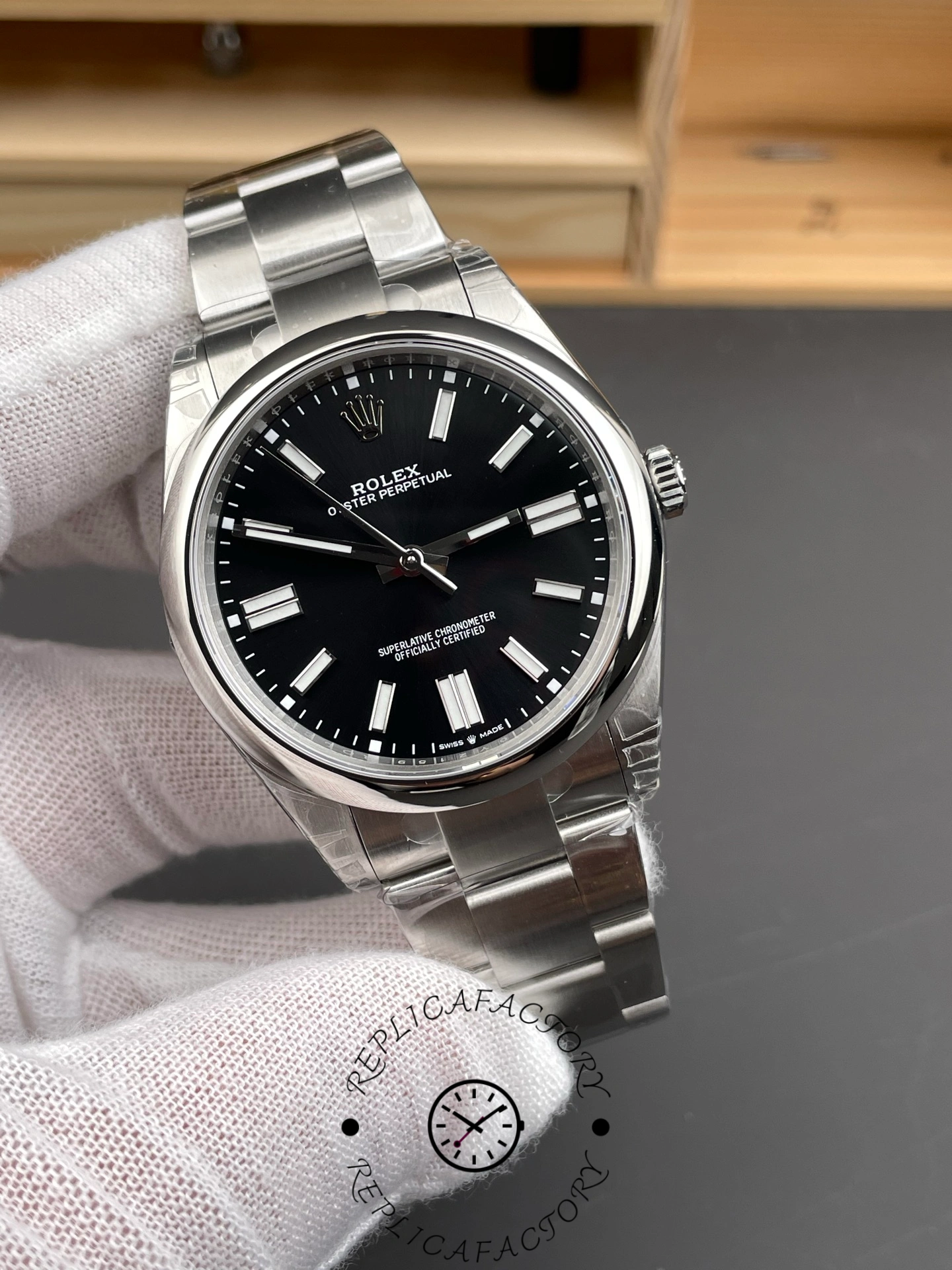 Rolex Oyster Perpetual 41 Oystersteel M134300-0008