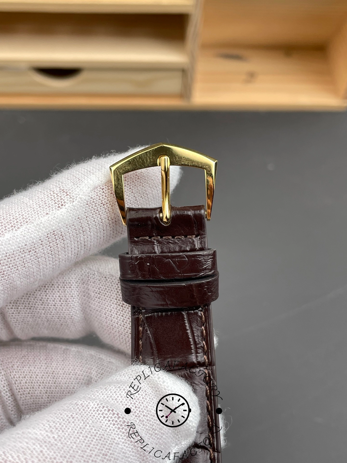 Patek Philippe Calatrava 5227J 001 Men's Replica