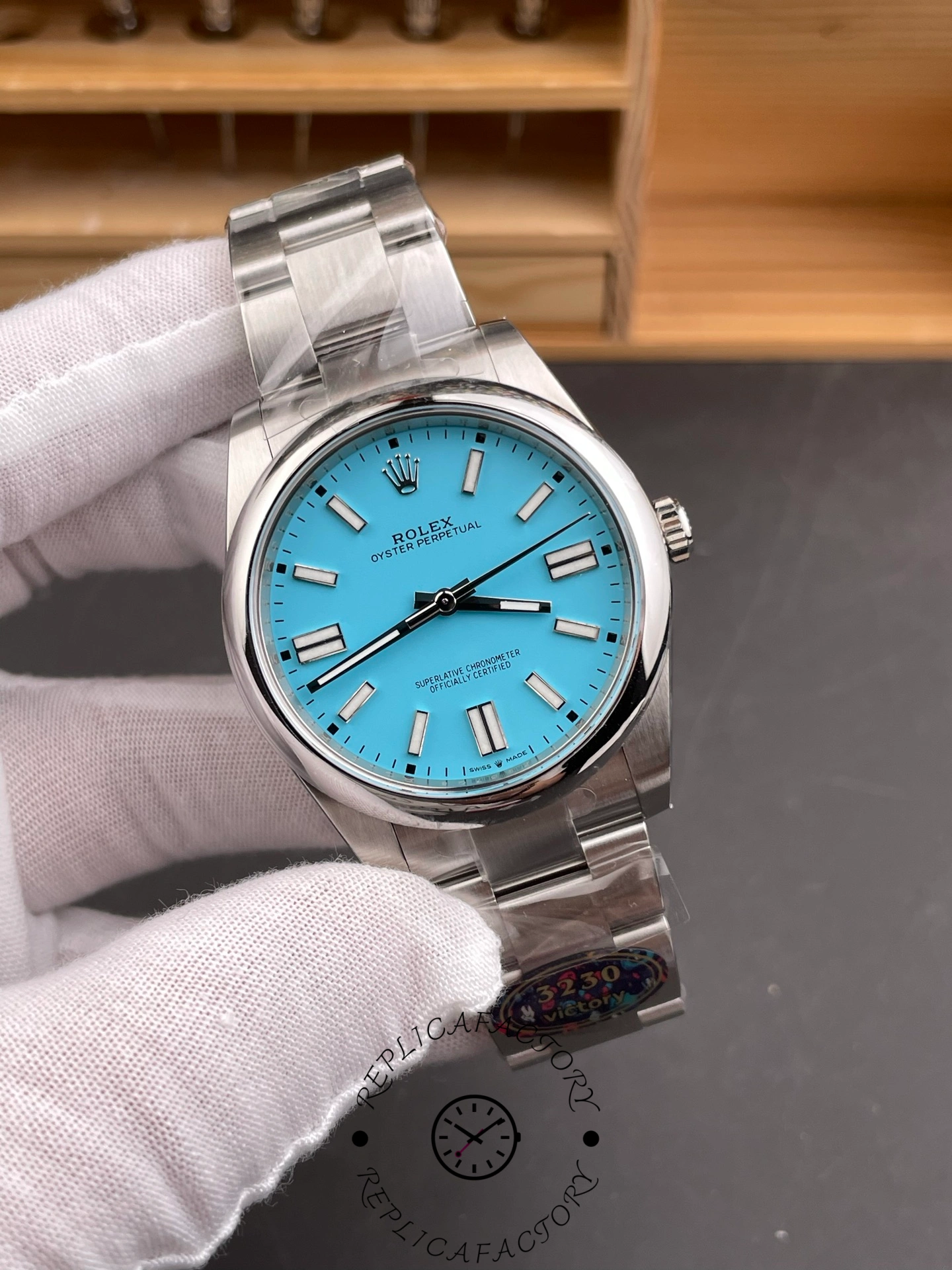 Rolex Men's Oyster Perpetual 41 Turquoise Dial m124300 0006 Men's Watch