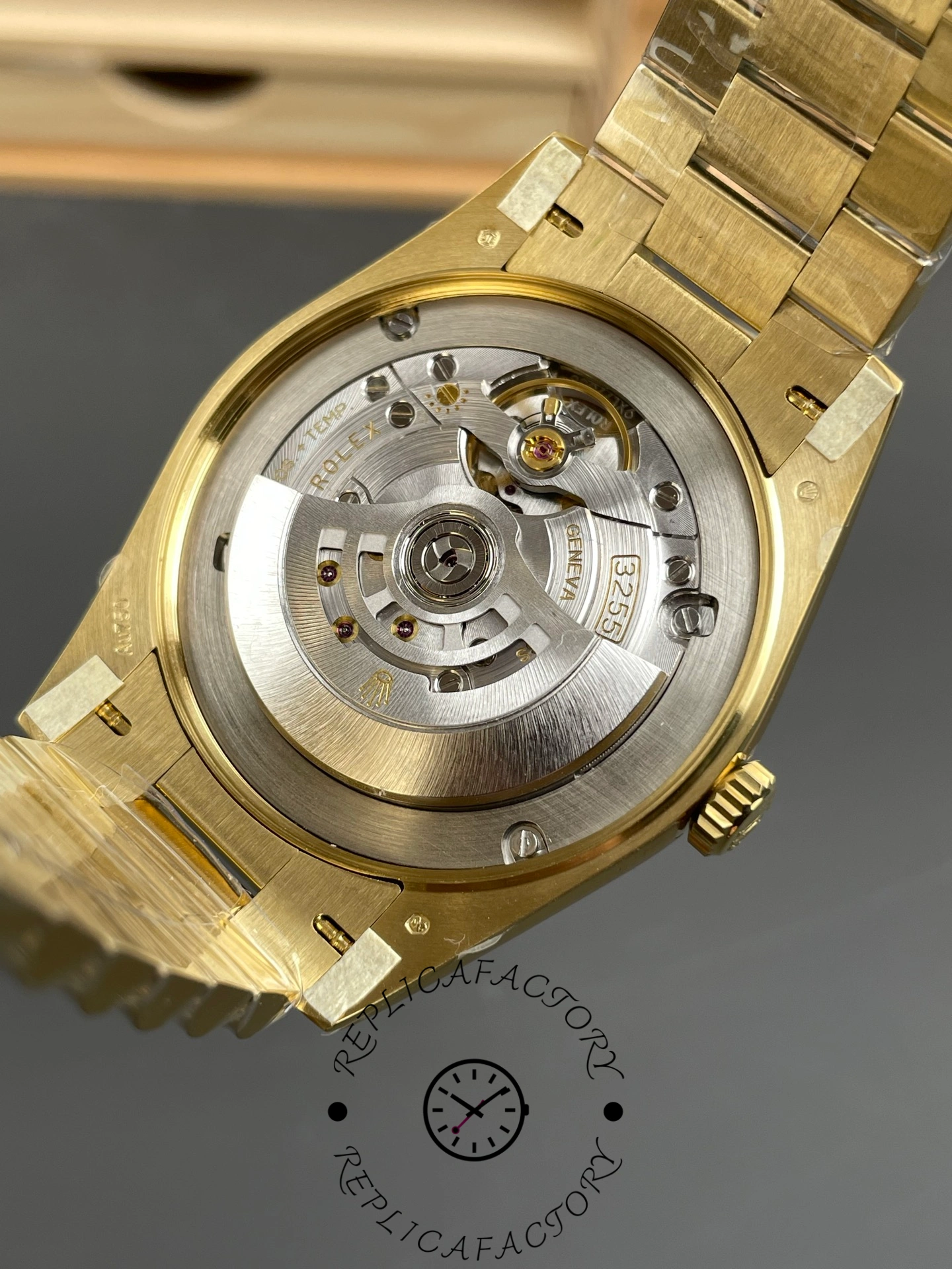Rolex Day Date 40mm Yellow Gold President Black Dial m228238 0067