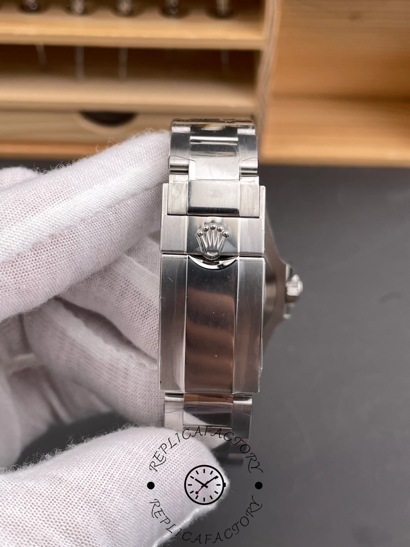 Rolex GMT Master II Oystersteel M126710GRNR 0004 Automatic 40mm