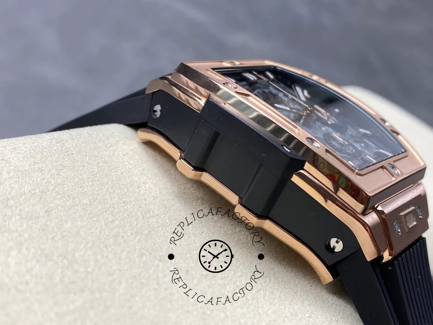 Hublot Spirit of Big Bang King 642.OX.0180.RX 42mm Mens