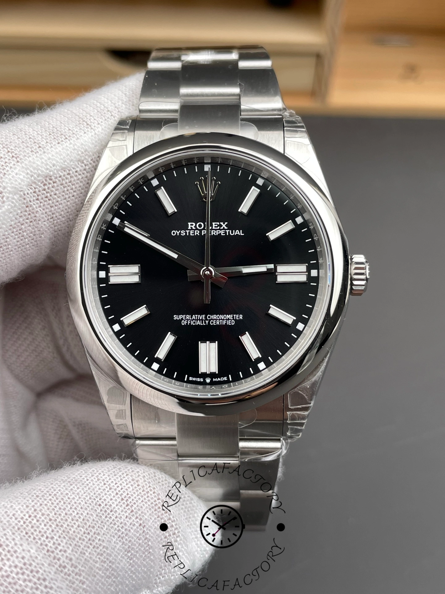 Rolex Oyster Perpetual 41 Oystersteel M134300-0008