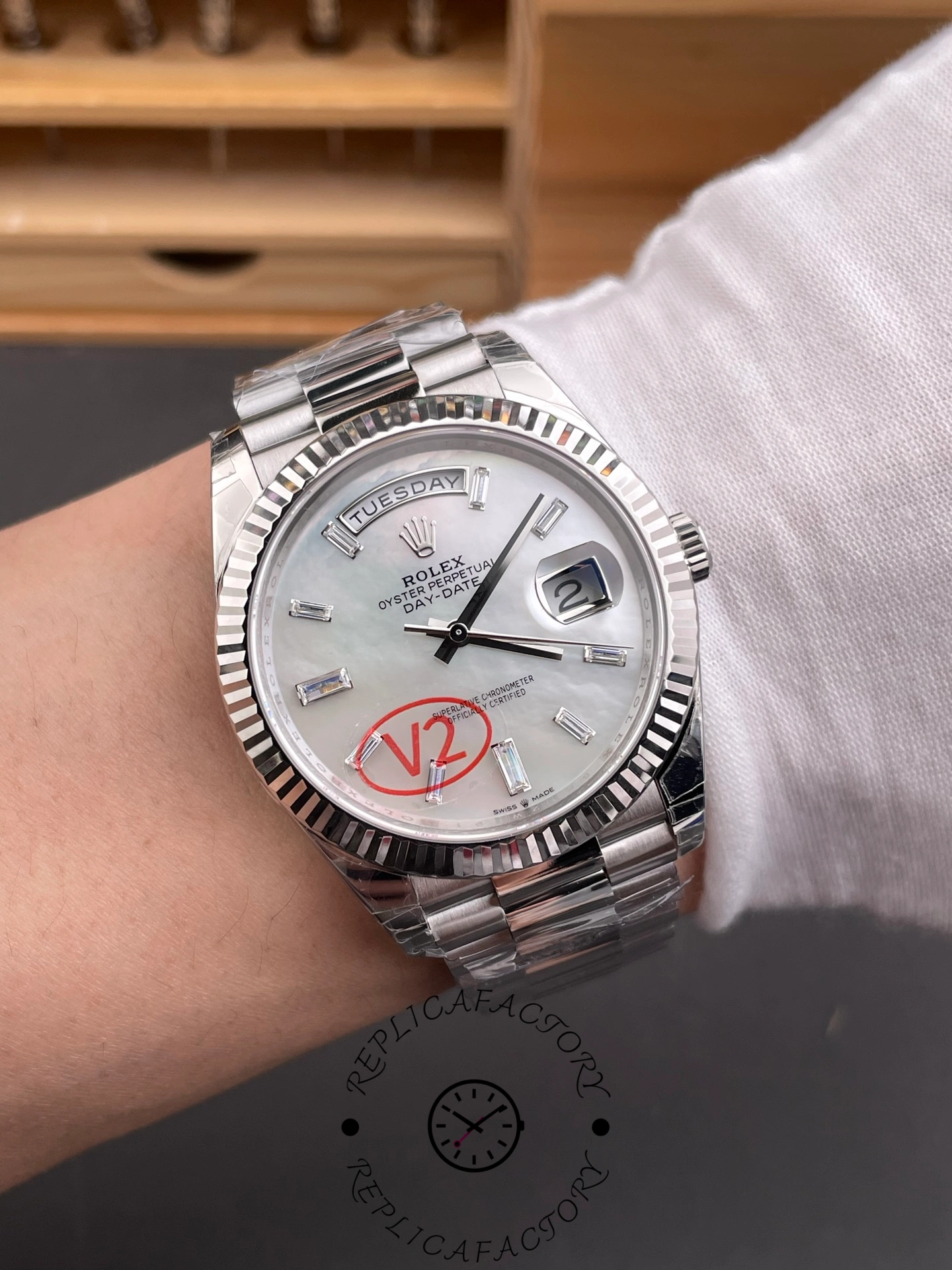 Rolex Day-Date 40 Platinum White Mother of Pearl Dial M228236-0026