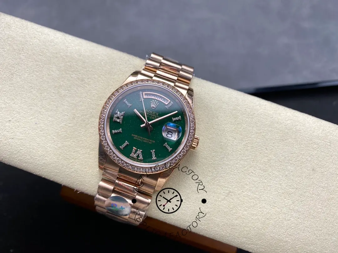 Rolex Day Date Oyster 36 mm Everose Gold Diamonds Bezel M128345RBR 0068