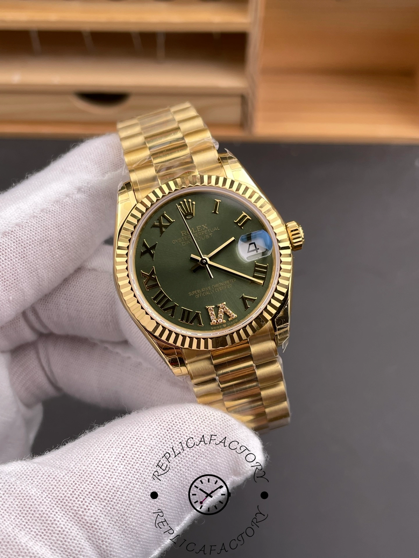 Rolex Datejust 31 Yellow Gold Green Dial m278278 0030 Women's Watch