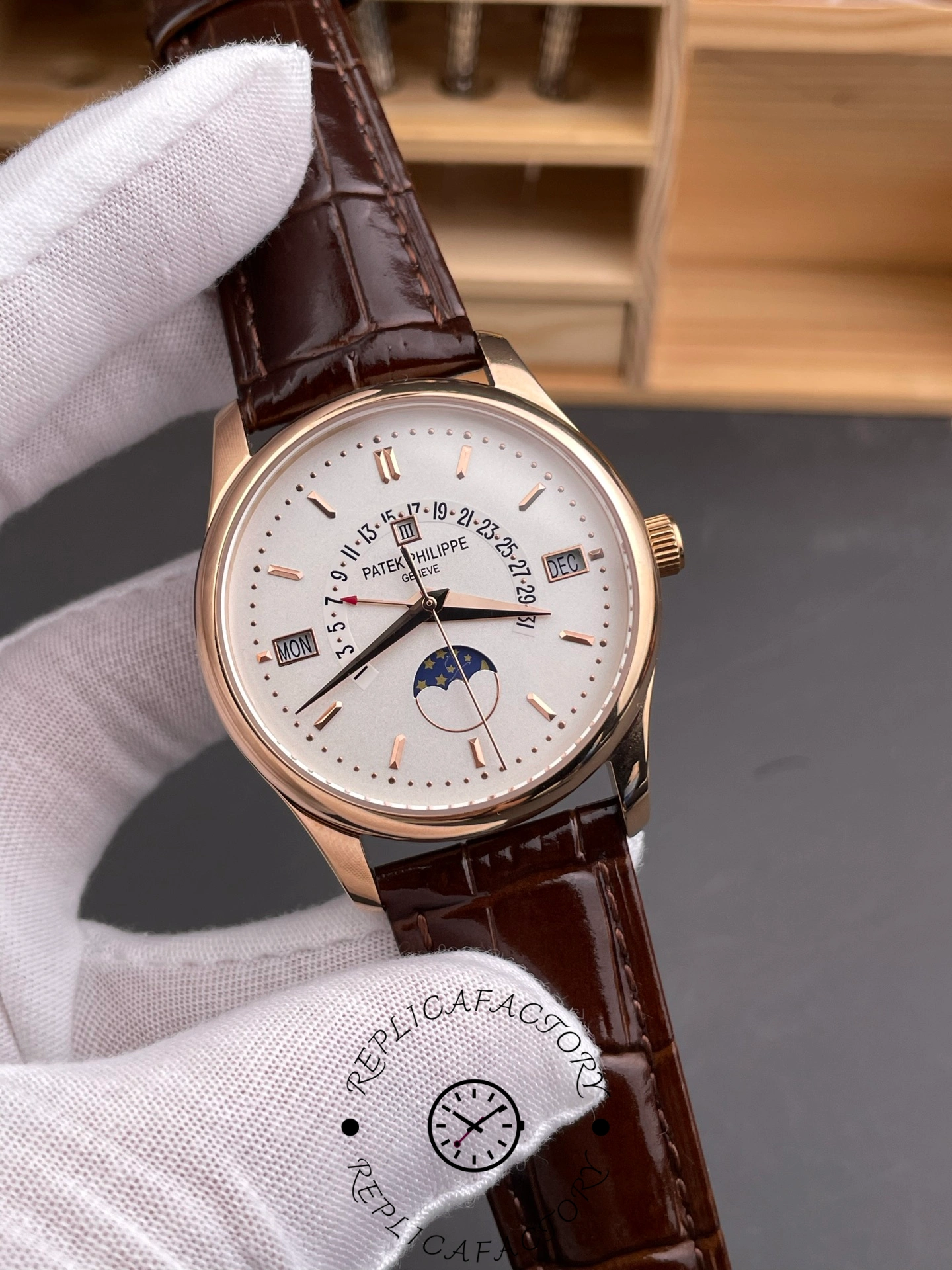 Replica Patek Philippe 5496R-001 Complications Rose Gold Watch