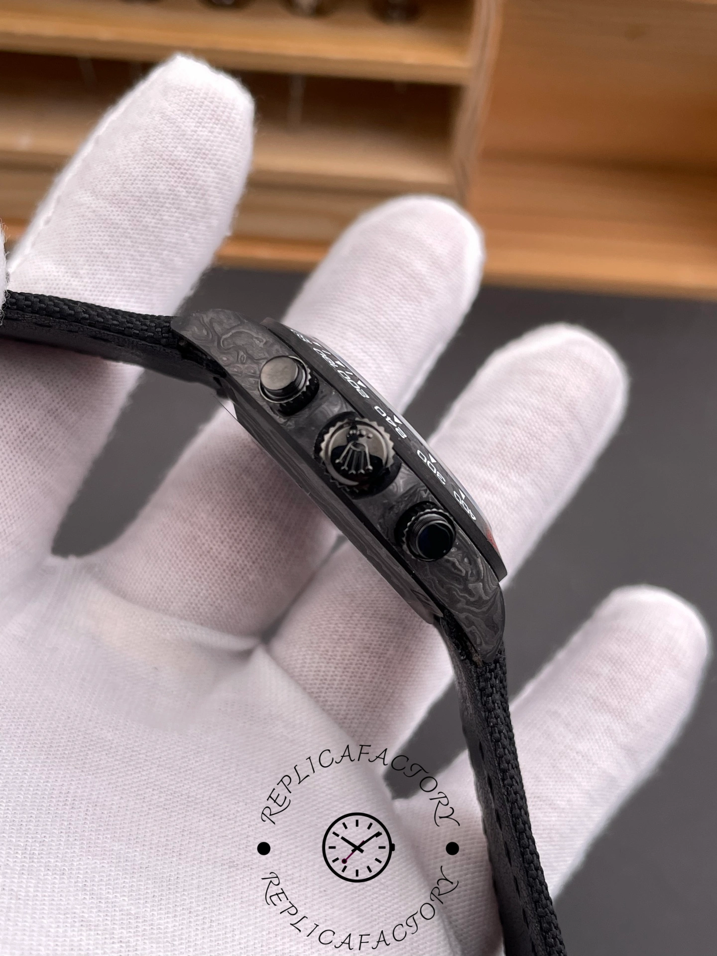 1:1 Rolex Daytona DIW Carbon Black Dial Arabic Numerals