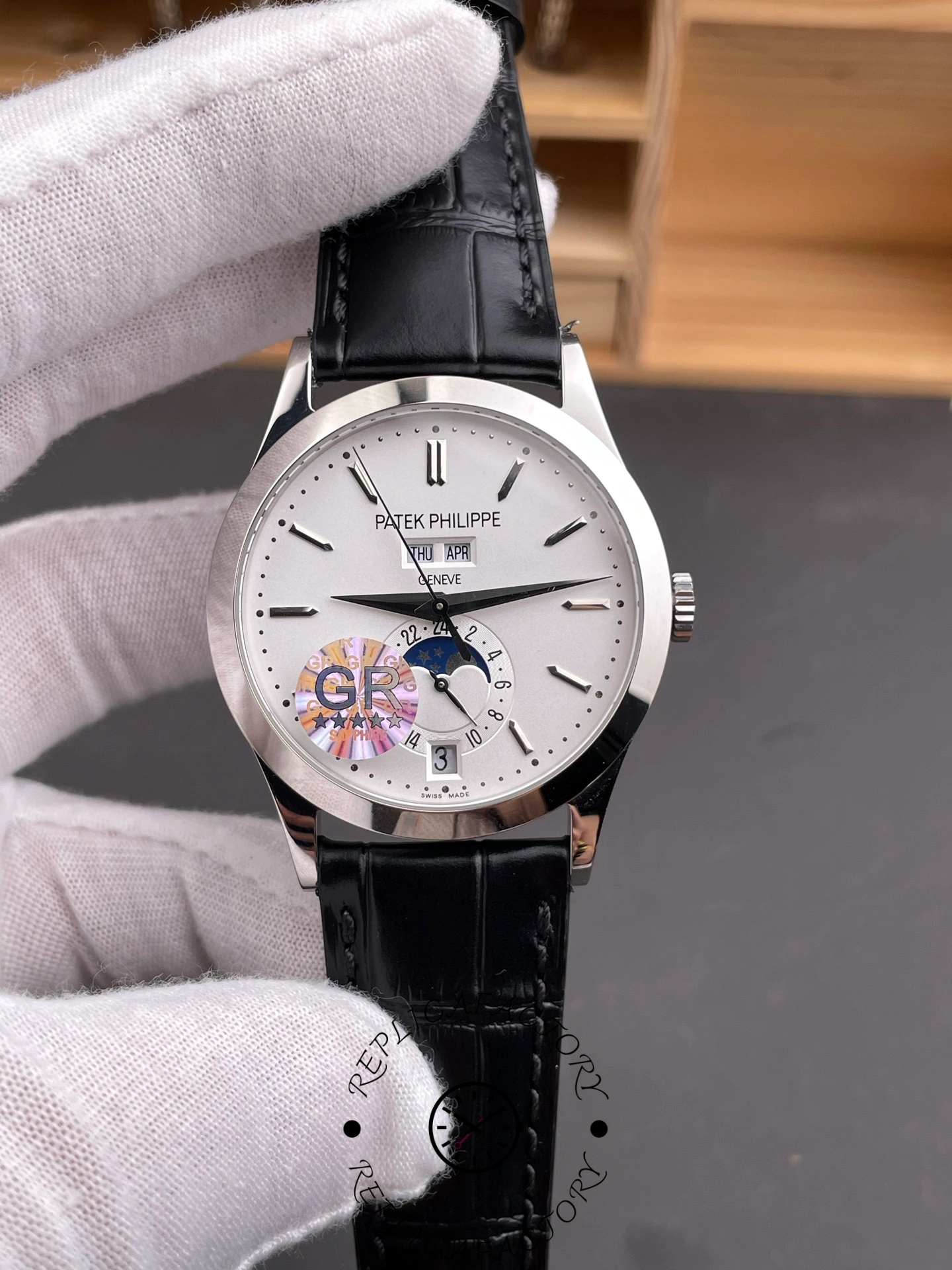 Patek Philippe Complications Annual Calendar 5396G 011