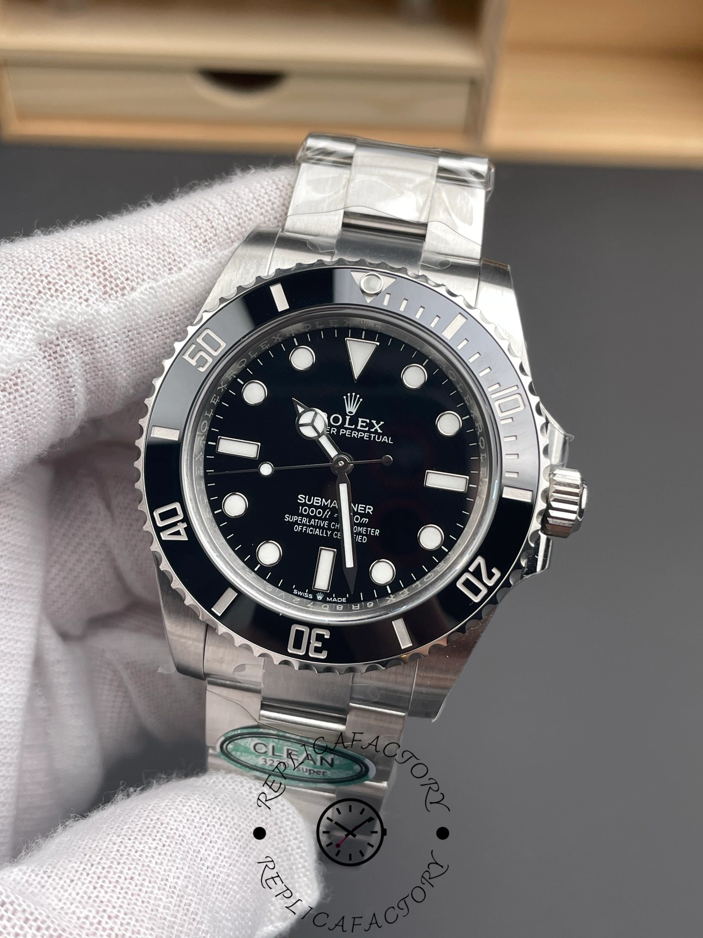 Rolex Submariner 124060 Oyster Stainless Steel Black Dial 41mm Mens Replica Watch