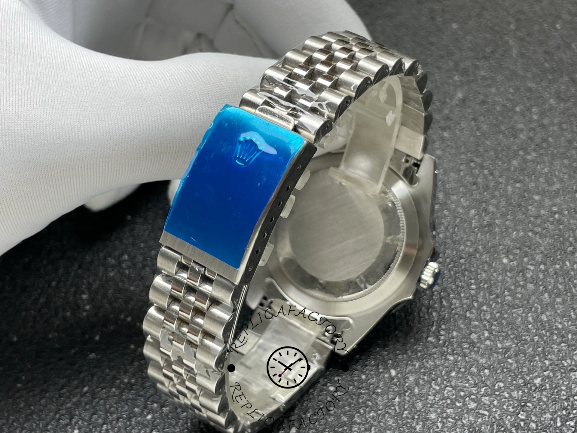 Rolex GMT-Master II Fat Lady Coke 16760 40mm Red Black Bezel