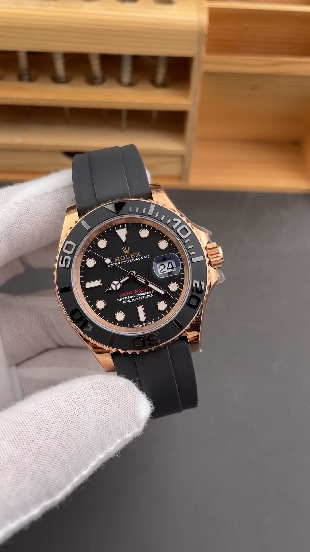 Rolex Yacht-Master 126655 40mm Automatic Black Dial 18kt Everose Gold Watch
