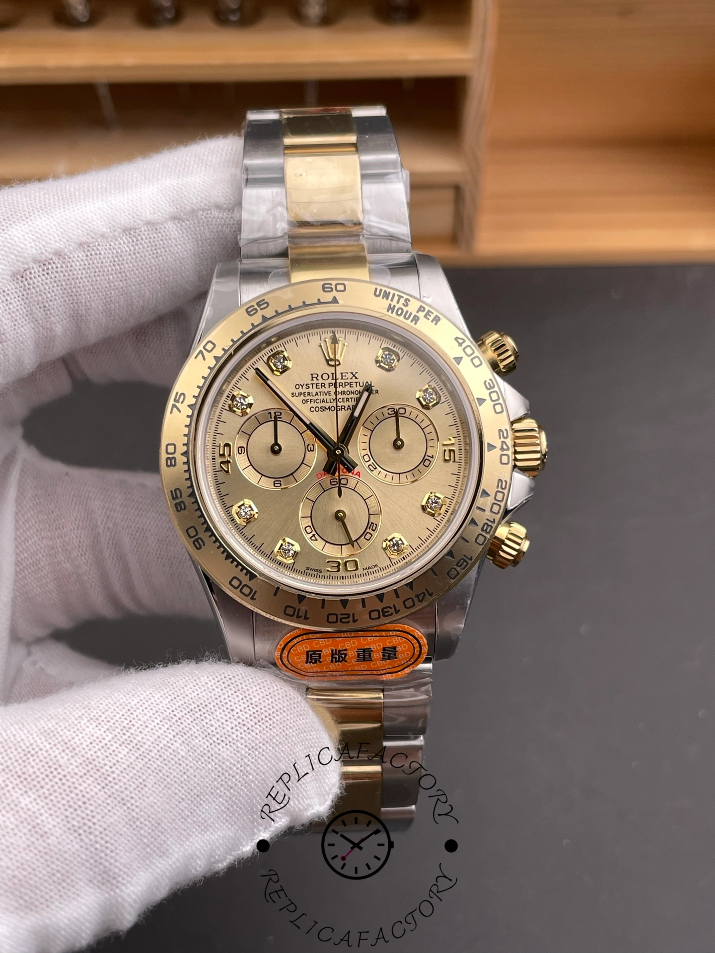 Rolex Cosmograph Daytona 116503 Yellow Gold Champagne Diamond Dial 40MM Mens Replica Watch