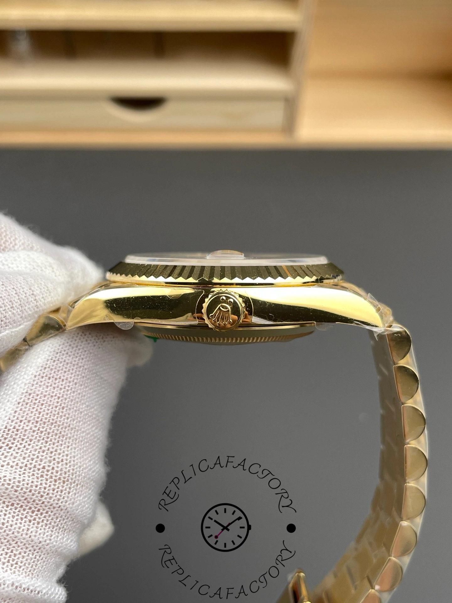 Rolex Day-Date 128238 Fluted Bezel White Roman Dial 36MM Replica Watch