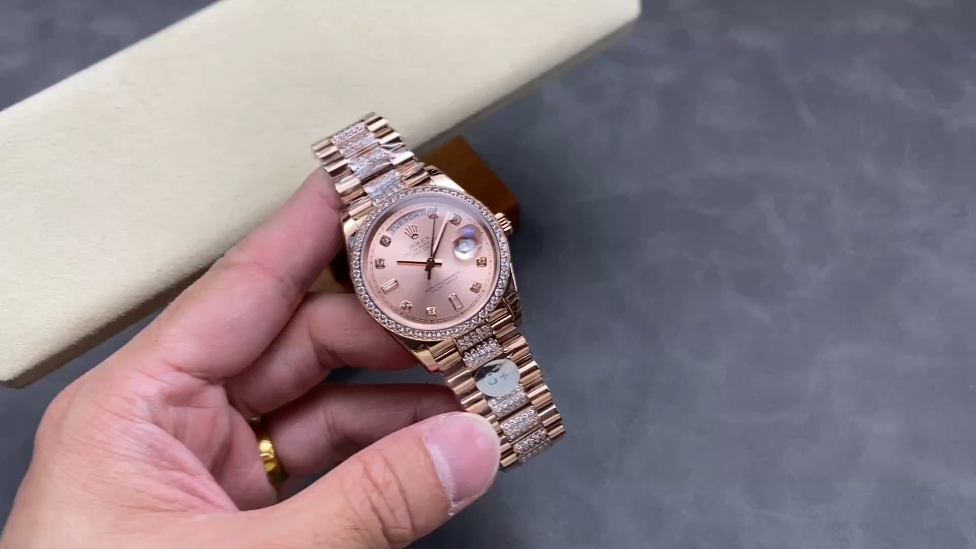Rolex 128345RBR 0020 1:1 Clone Day-Date 36 Pink Dial Diamond-Set Strap