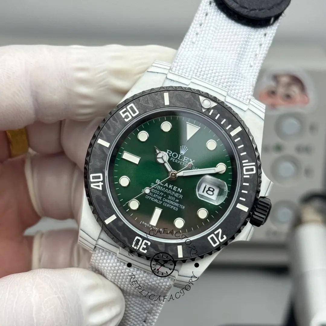 Replica Rolex Submariner 40mm Green Dial White Nylon Strap 116610