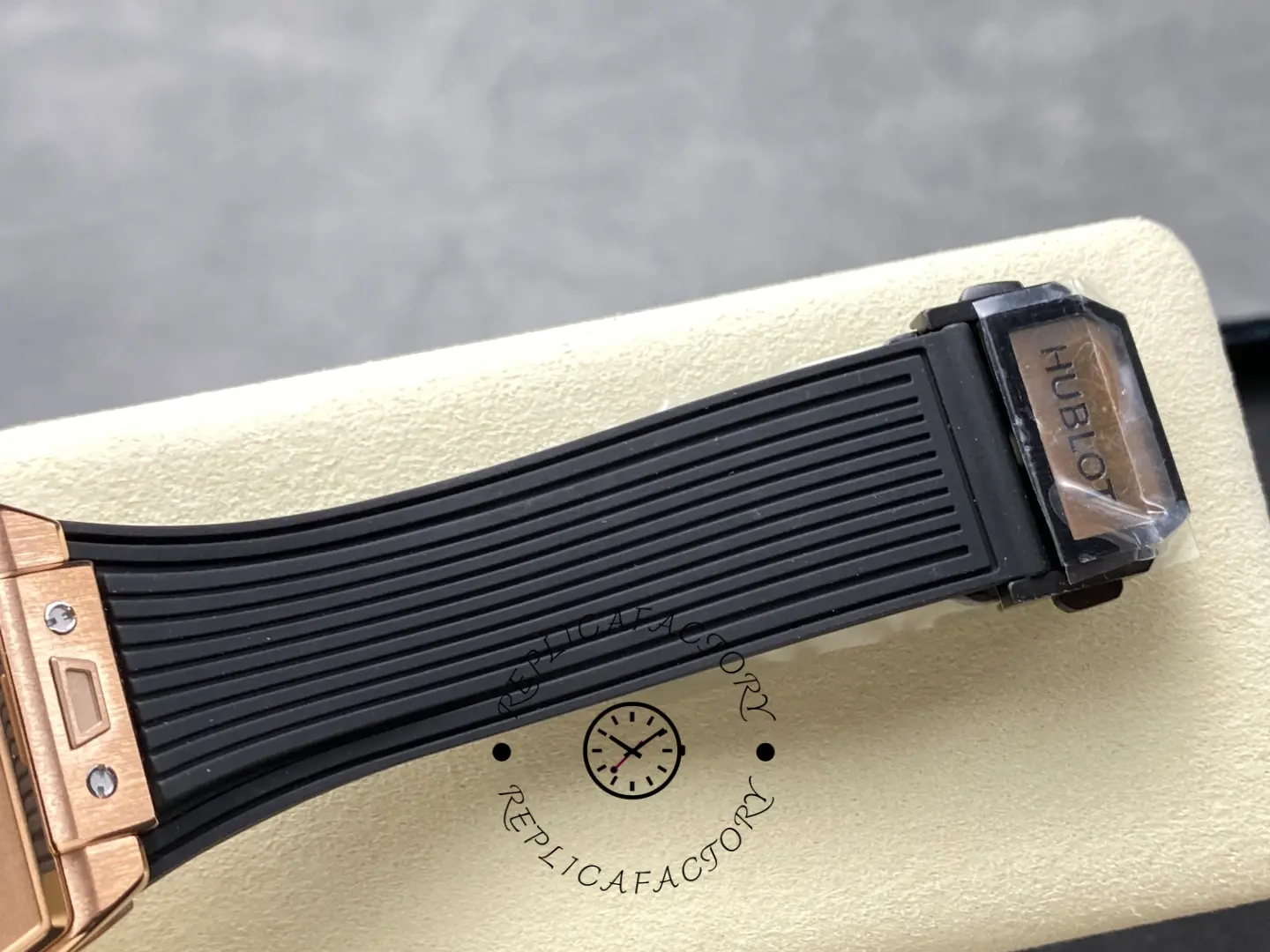 Hublot Spirit of Big Bang King 642.OX.0180.RX 42mm Mens
