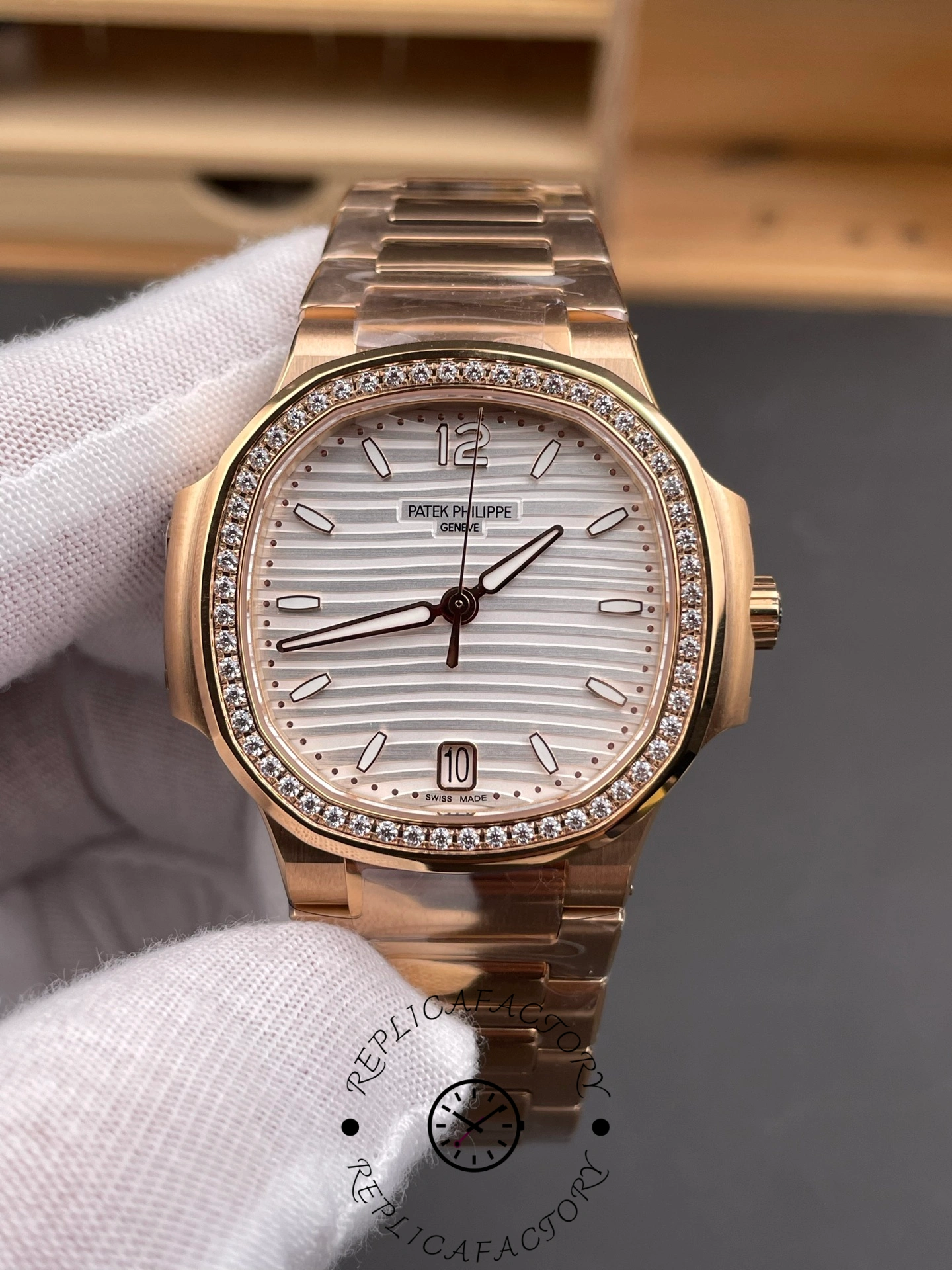 Patek Philippe Nautilus Ladies Rose Gold & Yellow Gold Silver Dial 7118 1R 001 35.2mm