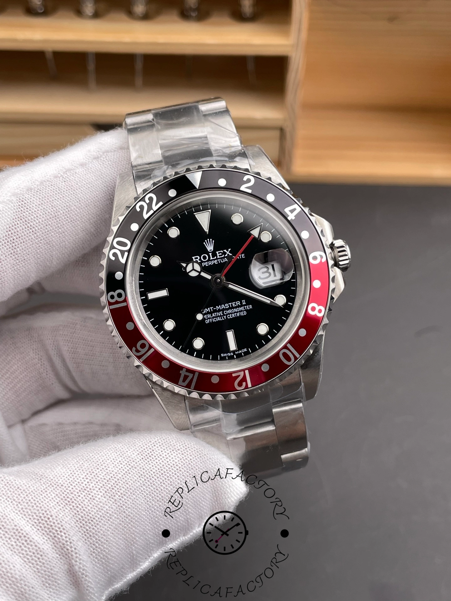Rolex GMT-Master II 16710 Black Dial Black Red Coke Bezel 40MM Mens Replica Watch