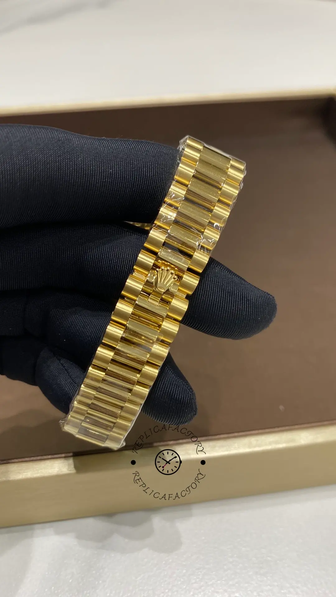 Rolex Datejust Yellow Gold Strap Replica 31 Diamond-Set Bezel 278288RBR-0041