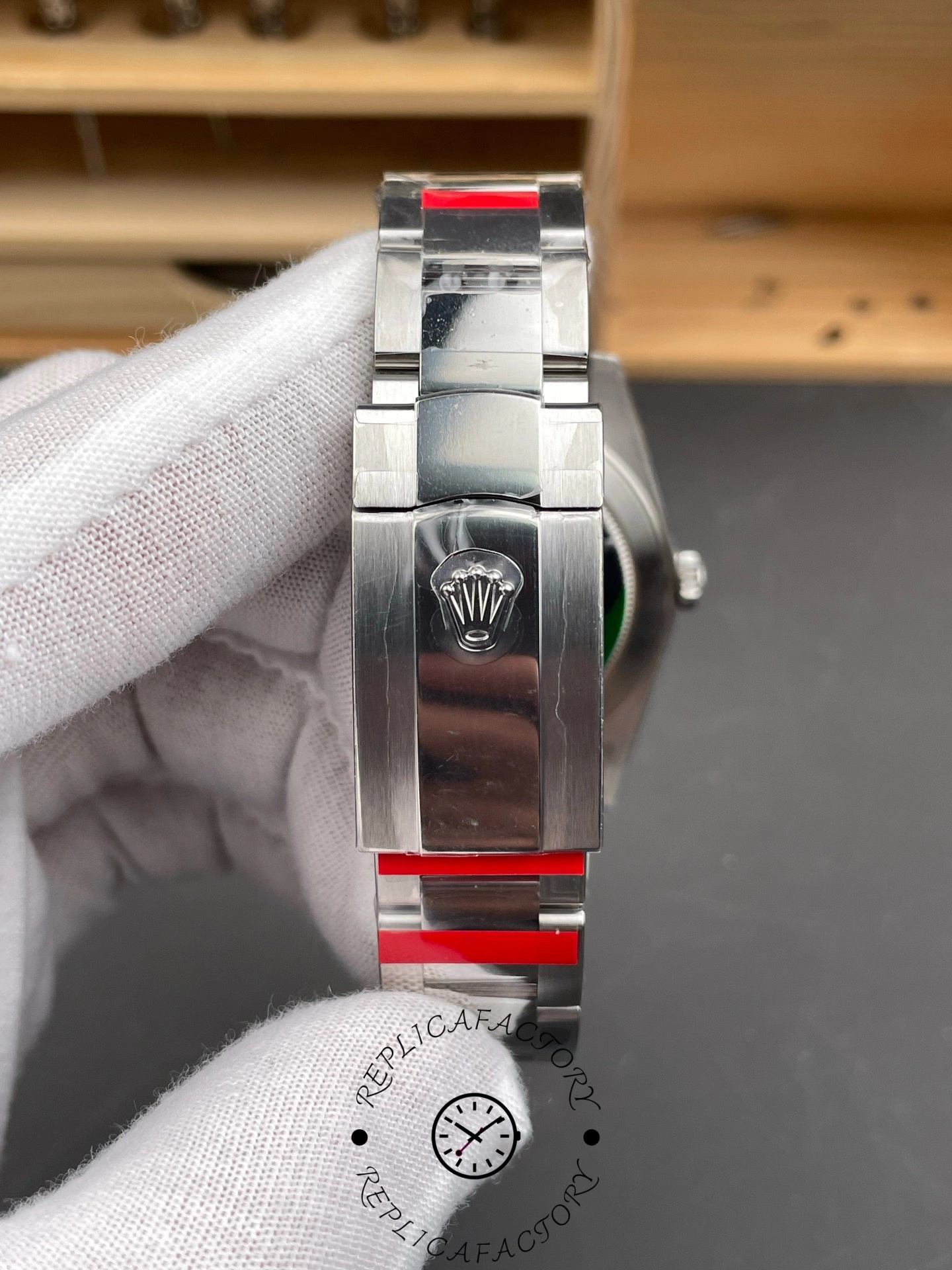 Rolex Datejust 126334 0001 Fluted Bezel Blue Dial 41MM Mens Replica Watch