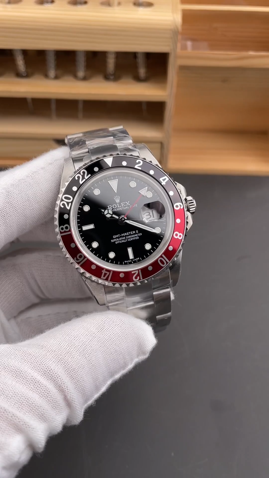 Rolex GMT-Master II 16710 Black Dial Black Red Coke Bezel 40MM Mens Replica Watch