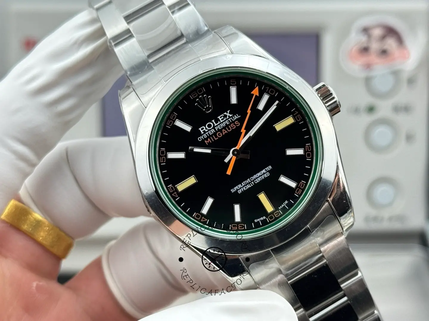Rolex Milgauss 116400GV-0001 Stainless Steel Black Dial 40MM Mens Replica Watch