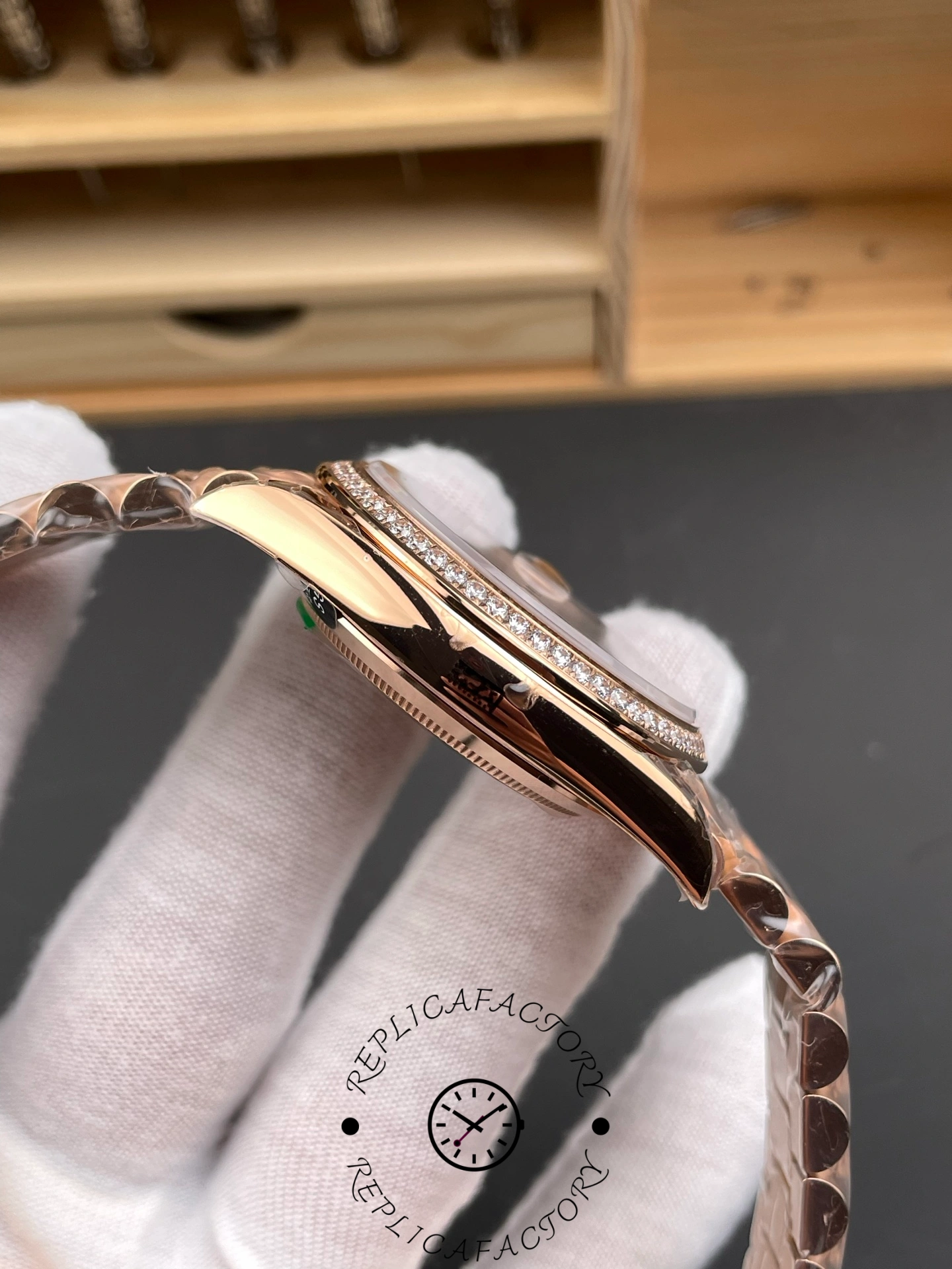 Rolex Day-Date 228345RBR Chocolate Brown Diamond Dial Diamond Bezel 40mm Mens Replica Watch
