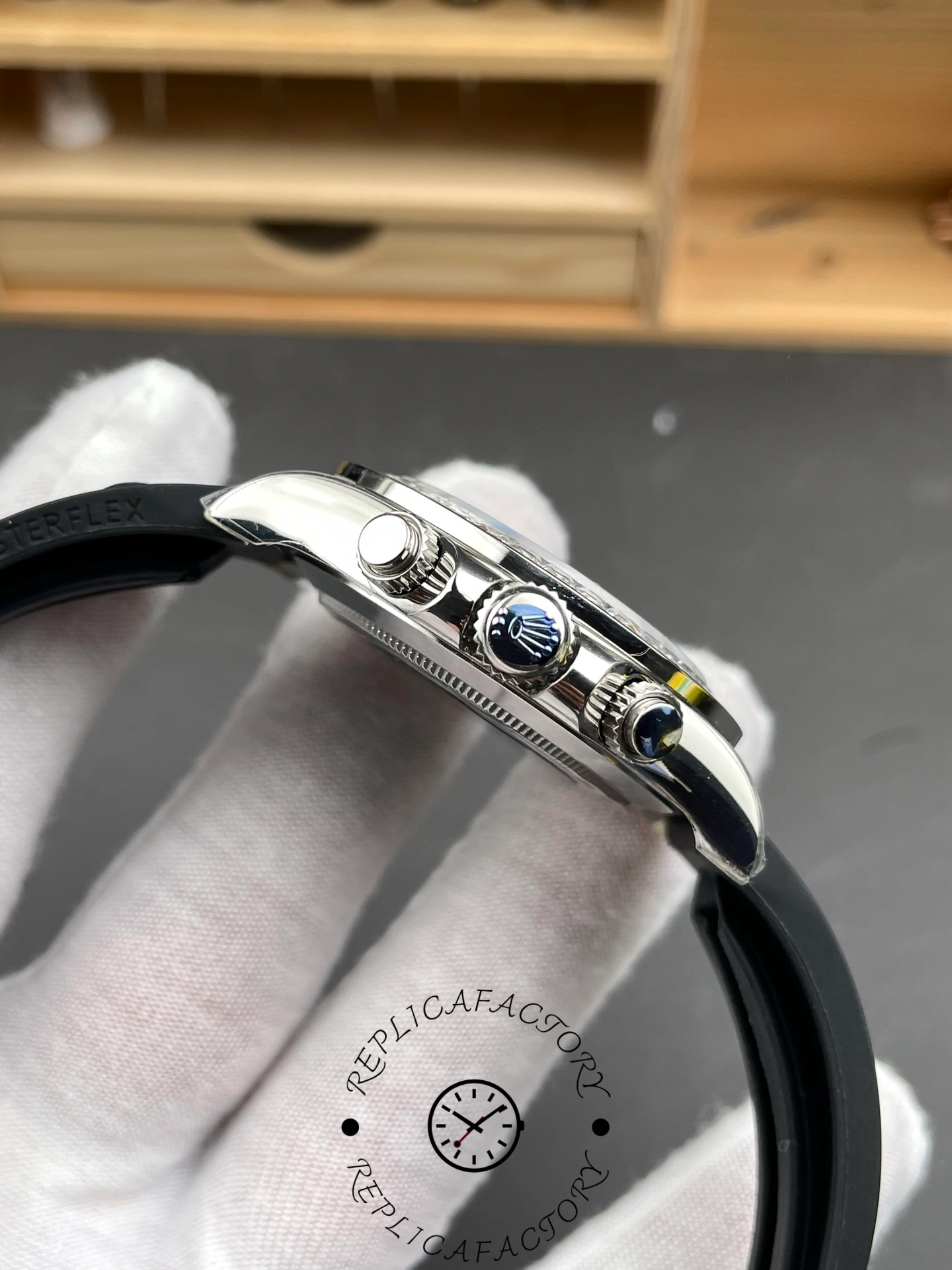 Rolex Daytona 40mm Eye of the Tiger White Gold Diamond Dial Oysterflex 116589TBR
