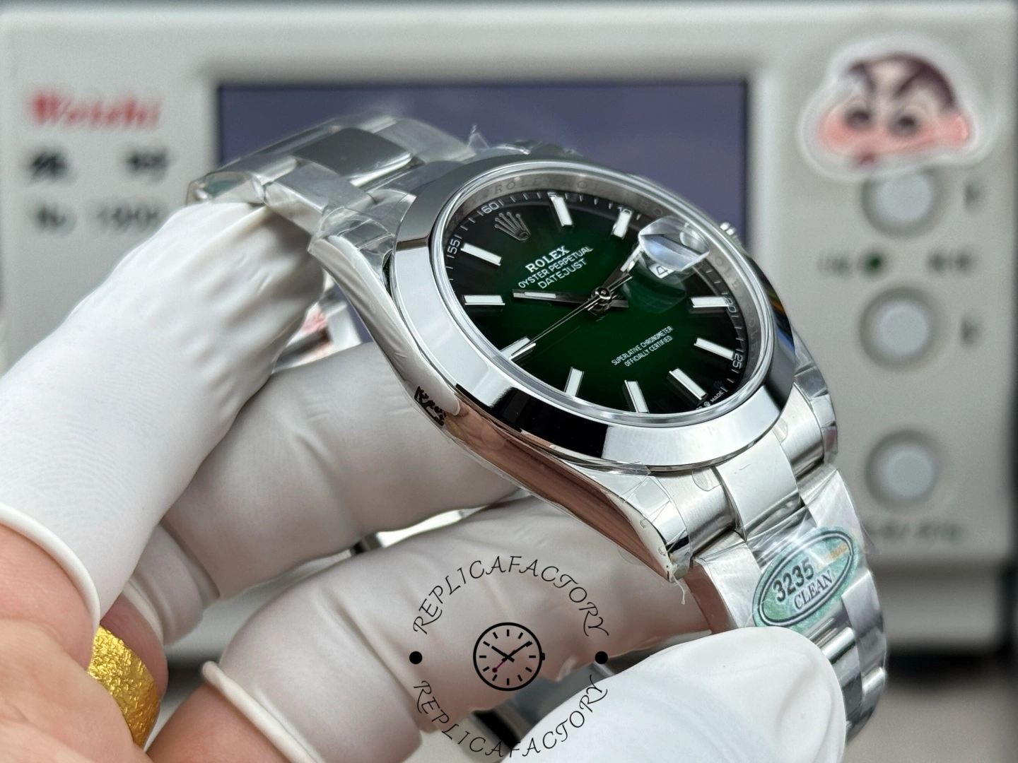 1:1 Rolex Datejust 126300 0025 41 Green Ombre Replica