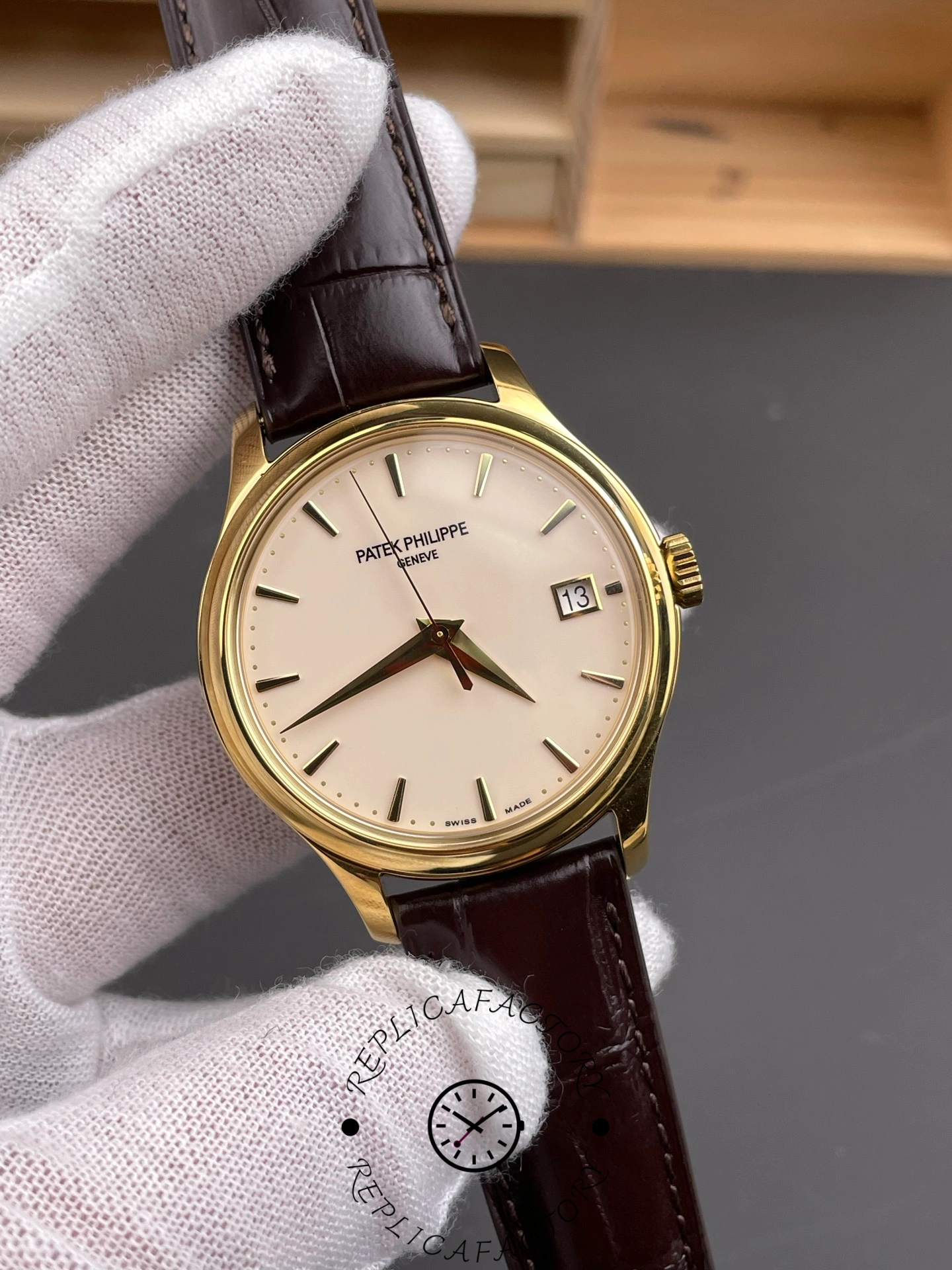 Patek Philippe Calatrava 5227J 001 Men's Replica