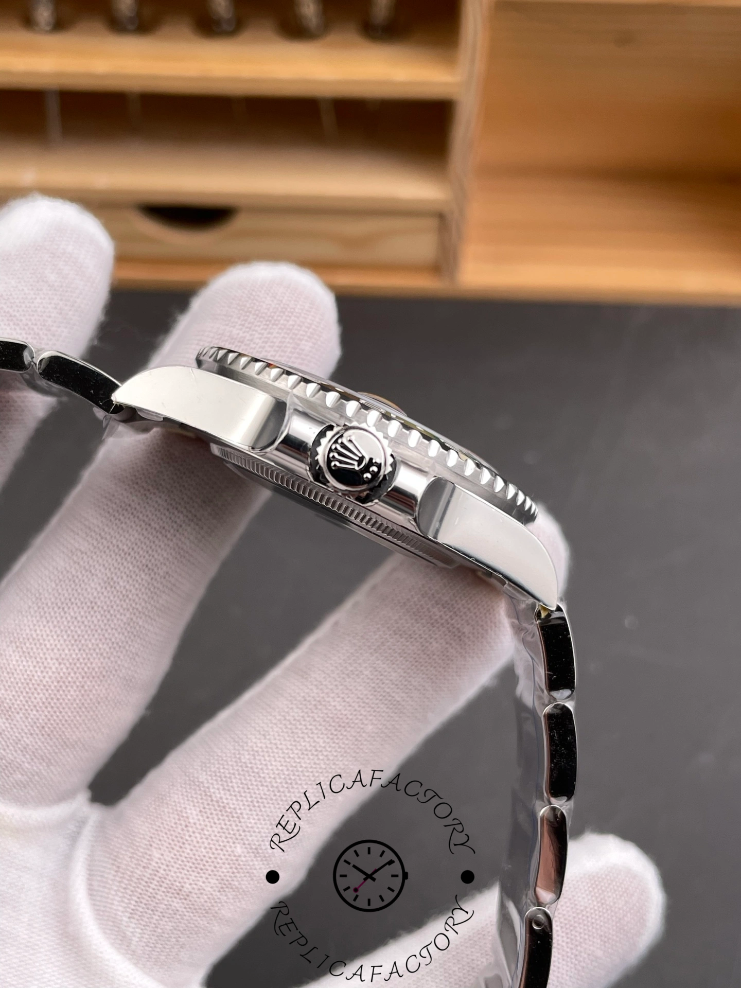 Rolex GMT Master II Oystersteel M126710GRNR 0004 Automatic 40mm