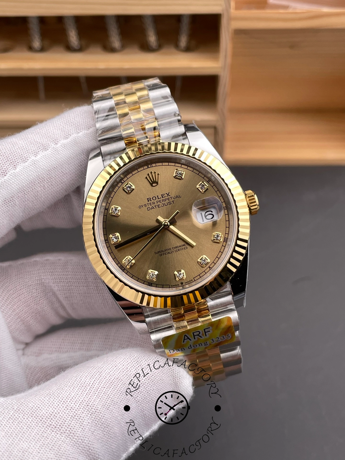 2022 Rolex Datejust Champagne Diamond Dial Two Tone M126333-0012 41mm Mens Replica Watch