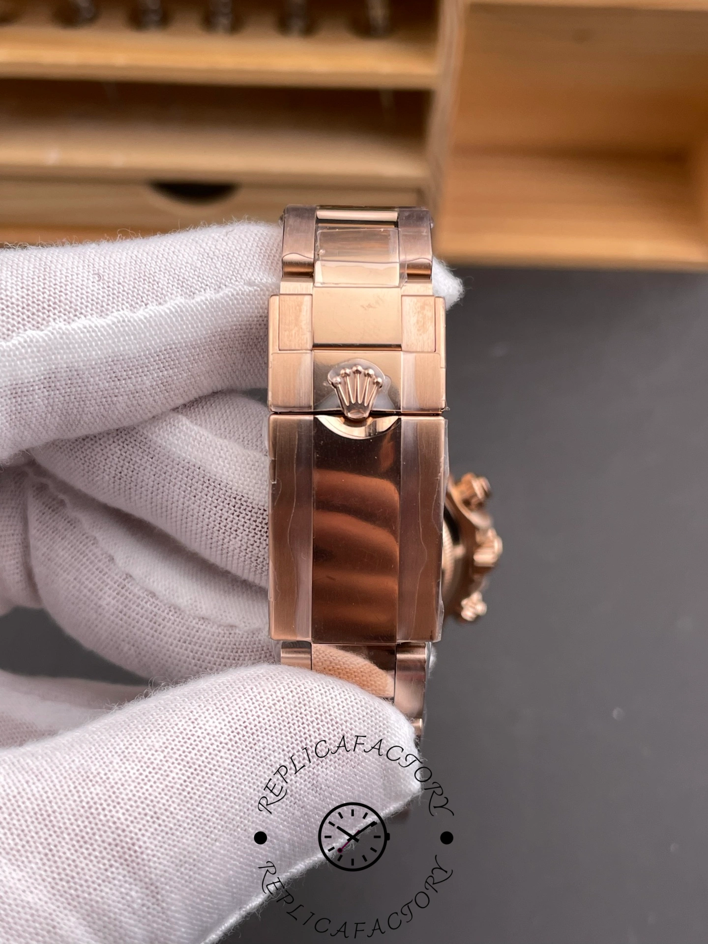 2025 Rolex Cosmograph Daytona m126505 0005 Replica
