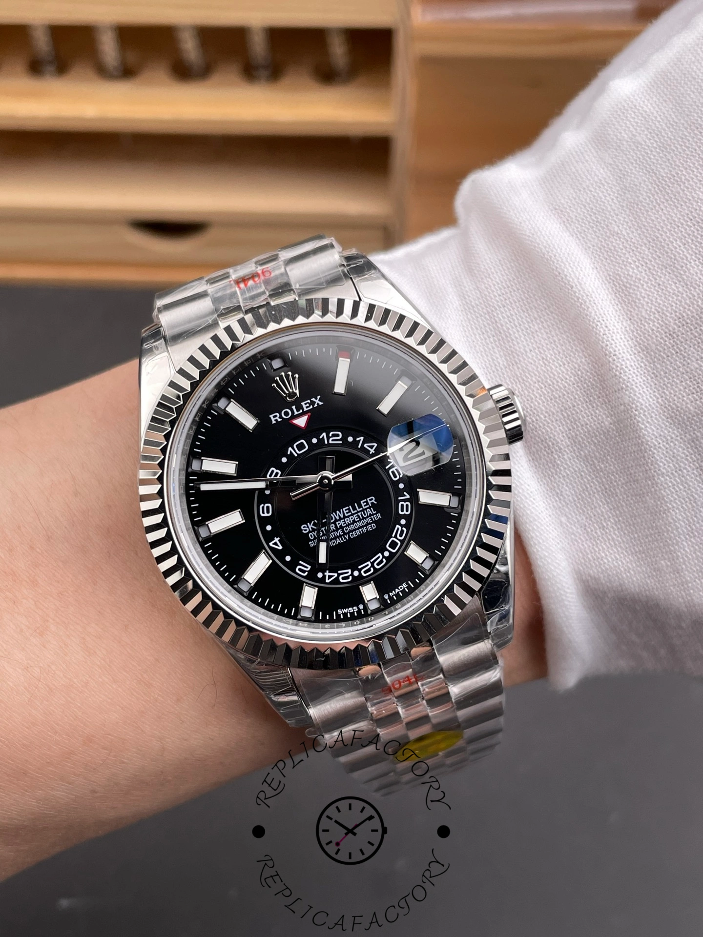 Rolex Sky Dweller Black Dial Jubilee m336934 0008 Automatic 42MM