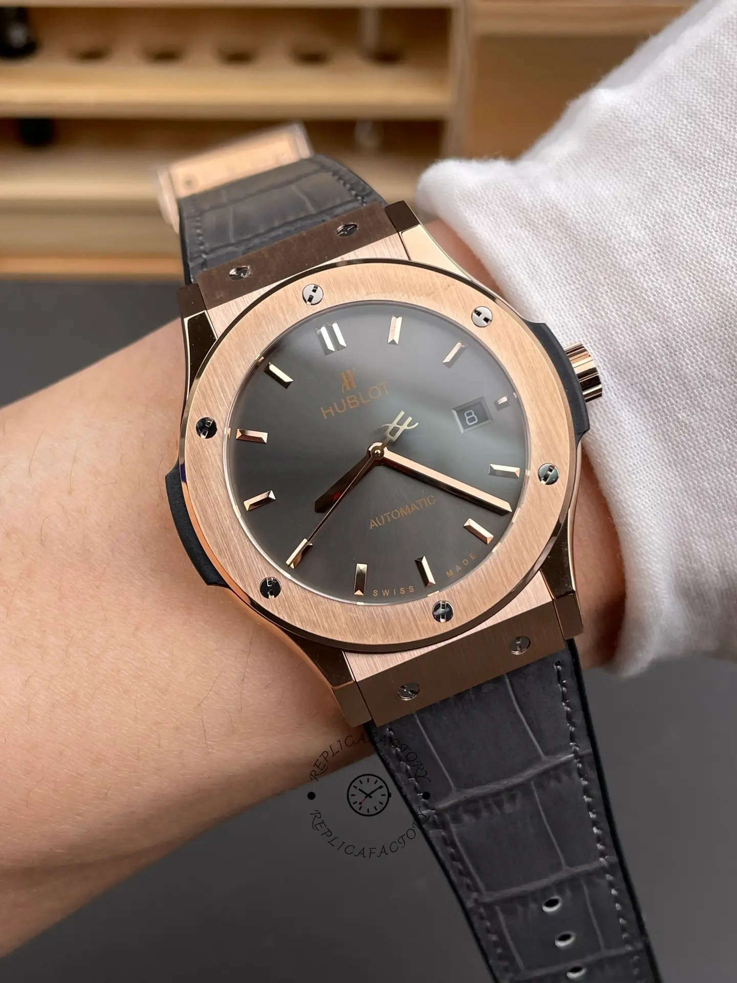 Hublot Classic Fusion King Gold 542.OX.1181.RX 42mm