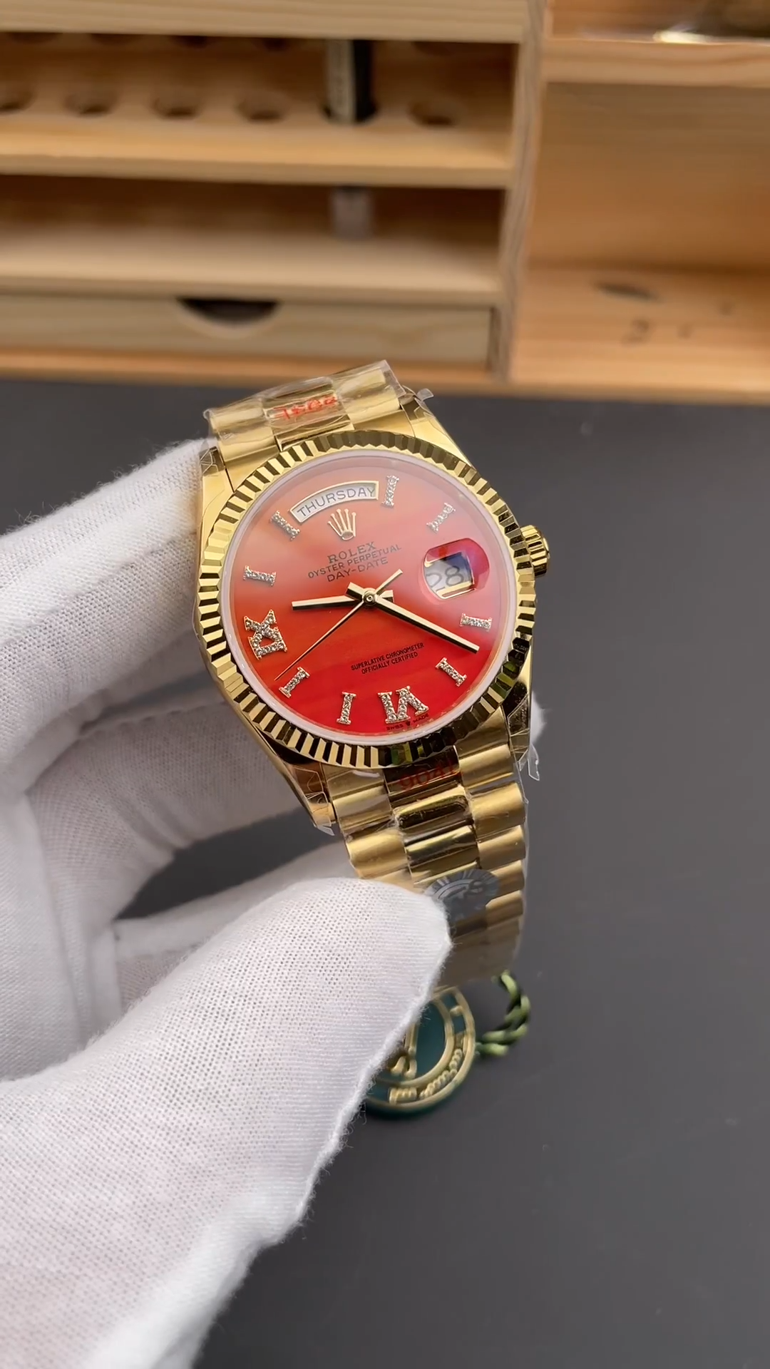 Rolex Day-Date 128238 Fluted Bezel Carnelian dial 36MM Unisex Replica Watch
