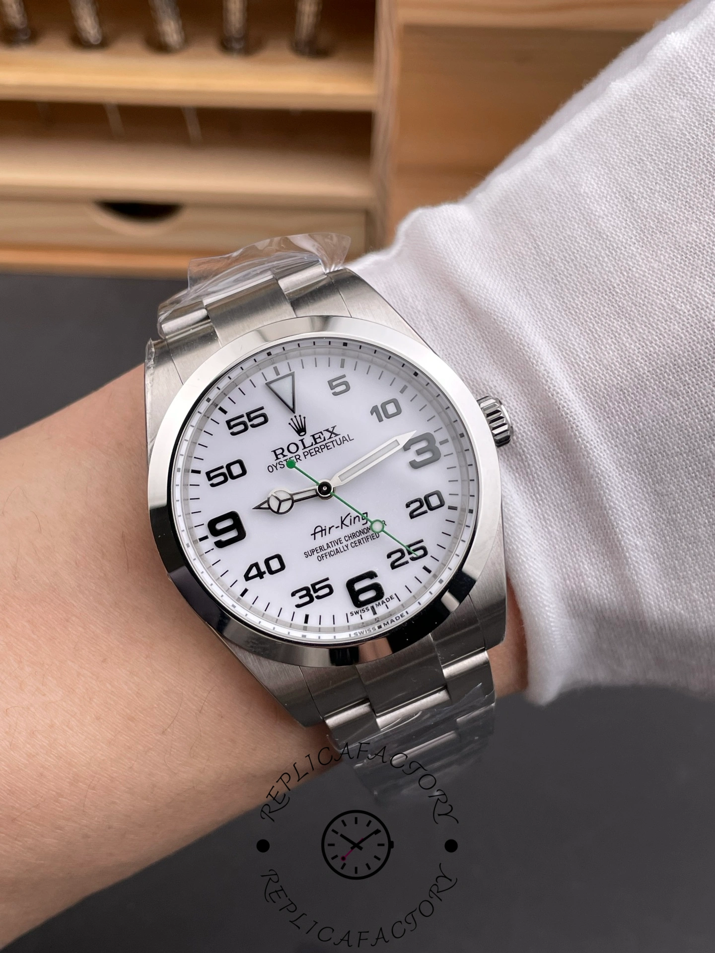 Rolex Air-King 126900 1:1 Clone White Dial Oyster Bracelet
