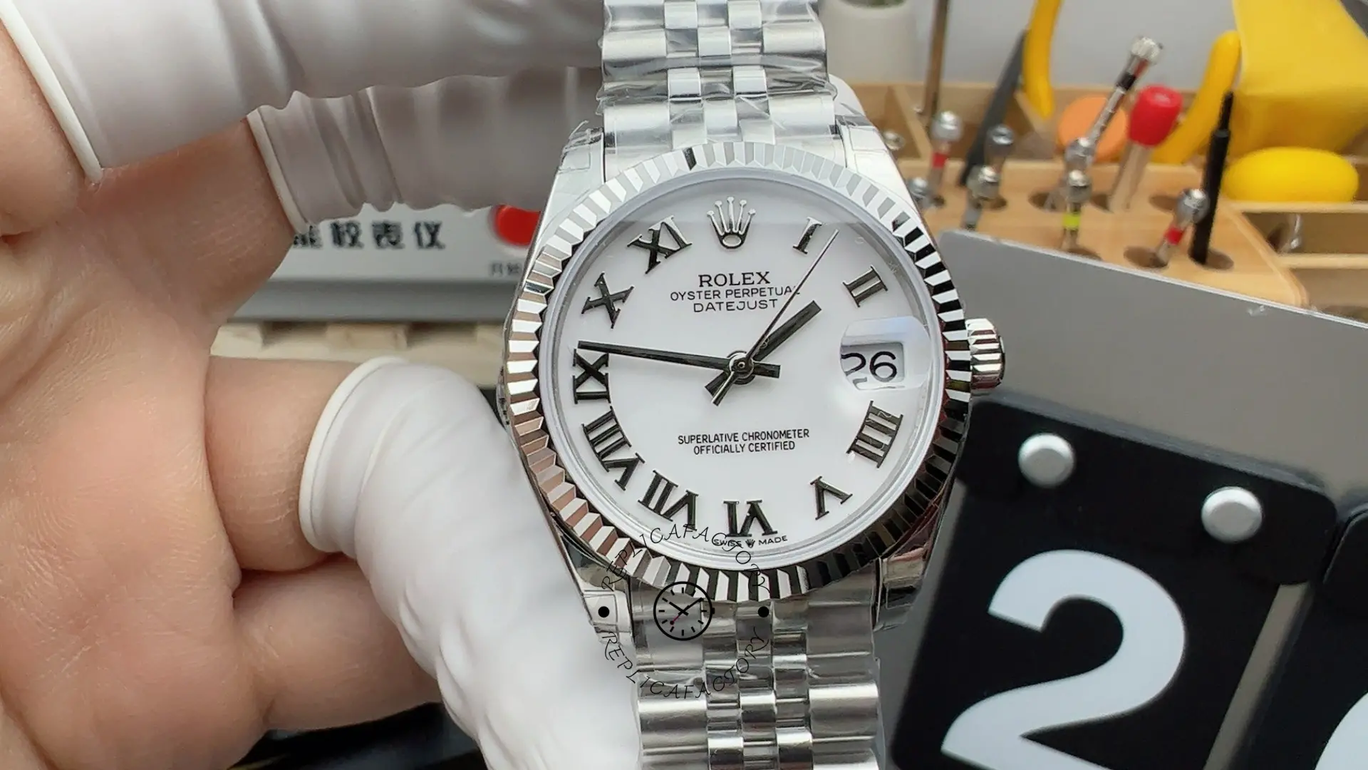Rolex Datejust 31 White Roman Dial Fluted Bezel Jubilee 278274 0010 Ladies Watch