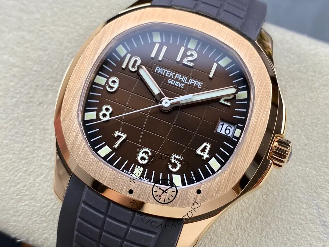 Replica Patek Philippe Aquanaut 5167R 001 40mm Mens Watch