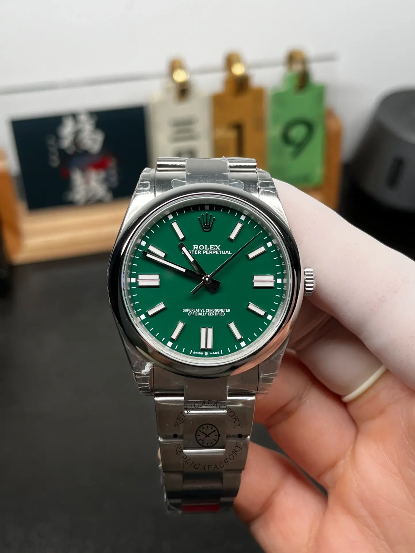 Rolex Oyster Perpetual 41 Green Dial 134300 0004 Men's Watch
