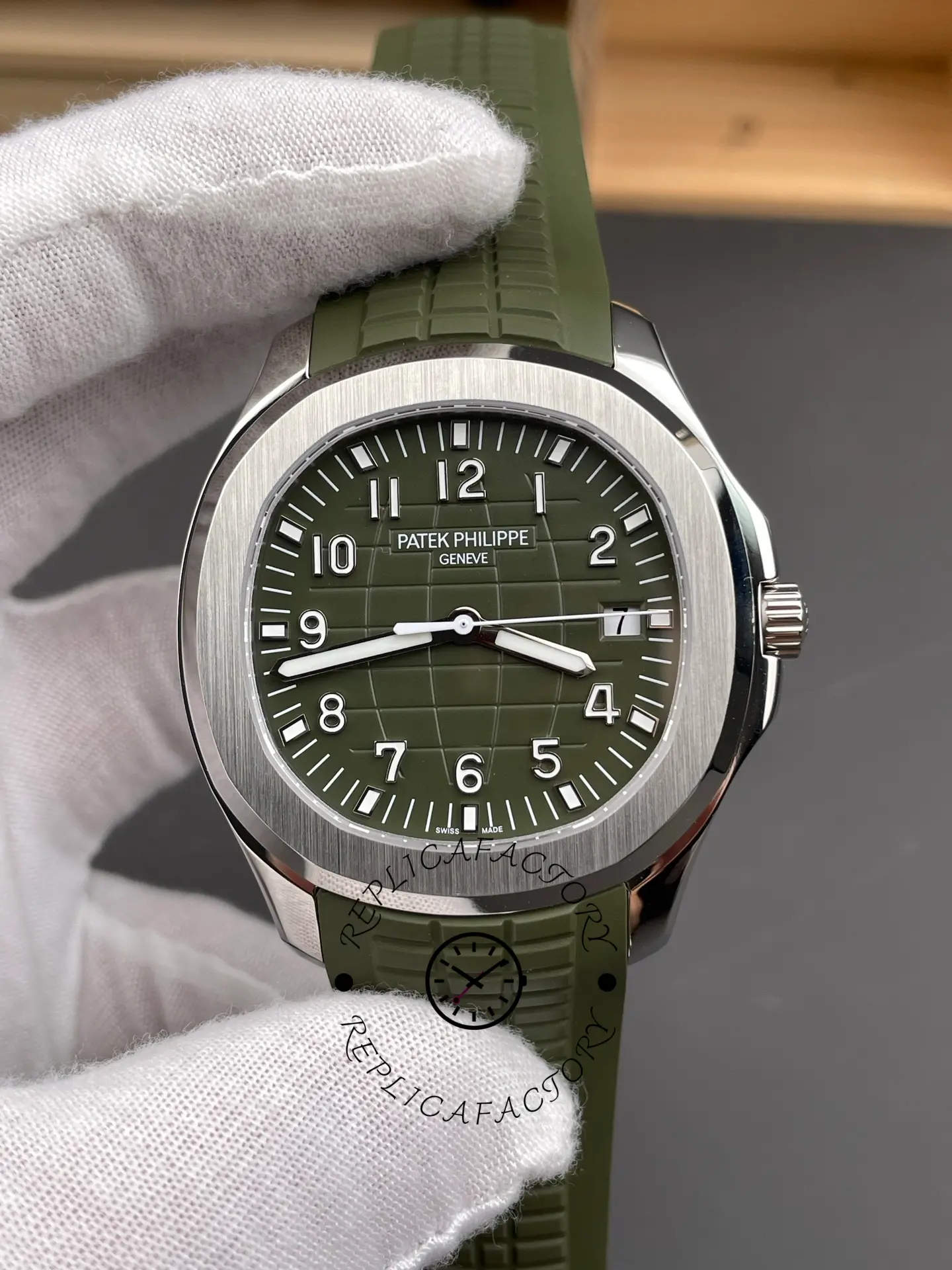 Replica Patek Philippe Aquanaut 5168G 010 40mm Mens Watch
