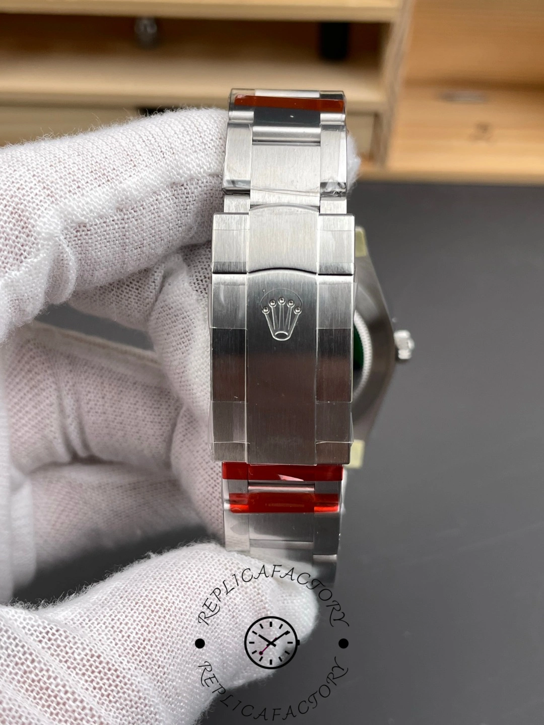 Rolex Oyster Perpetual 41 Oystersteel M134300-0008