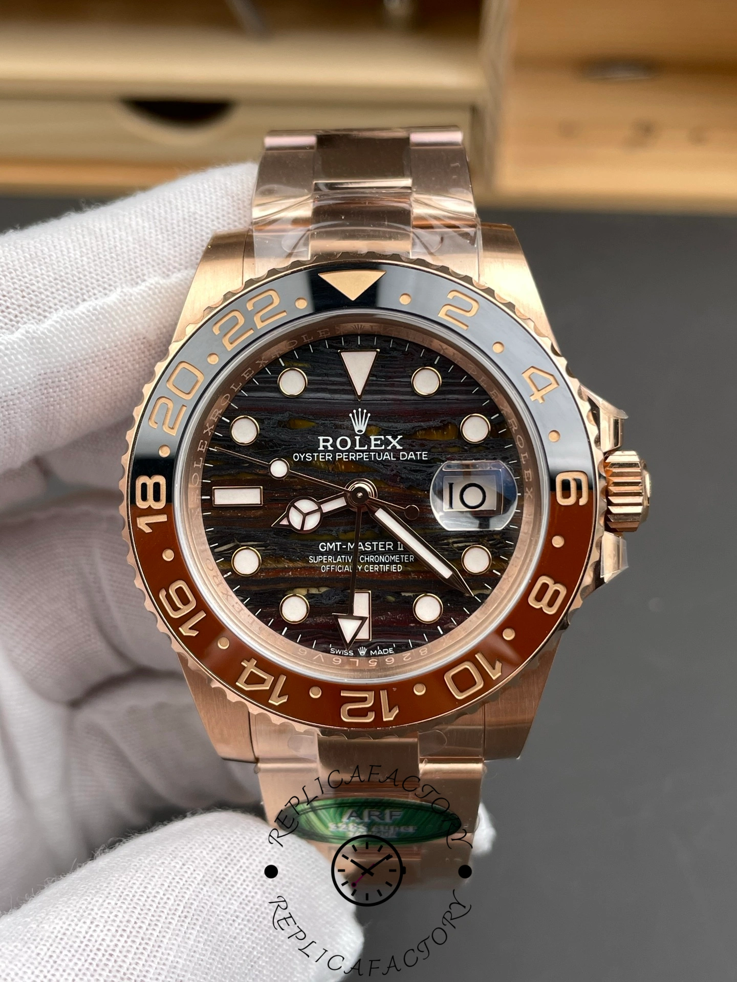 2025 Rolex GMT Master II 18k Everose Gold M126715CHNR 0002 Replica