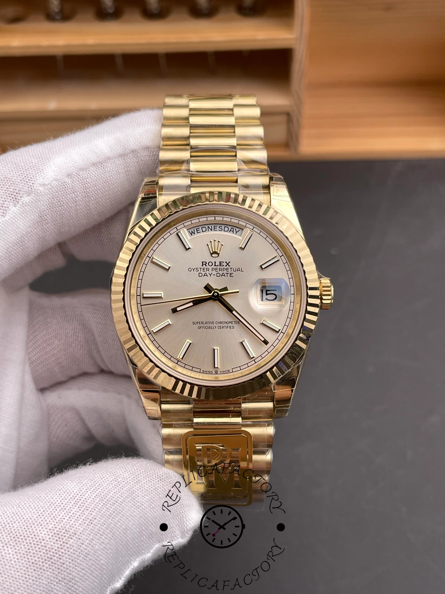 Rolex Day-Date 40 President 228238-0066 Silver Dial