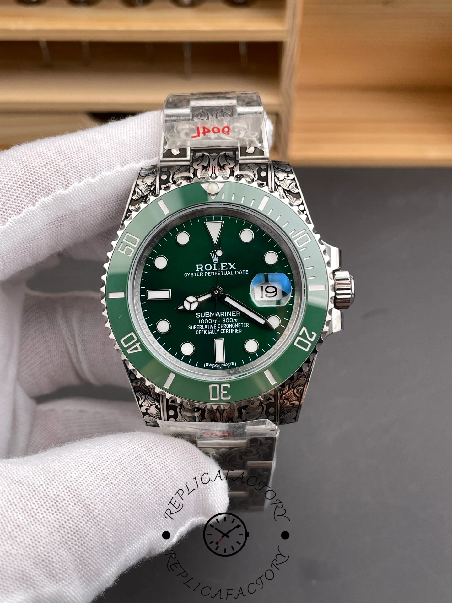 Huckleberry Custom Rolex Submariner Green