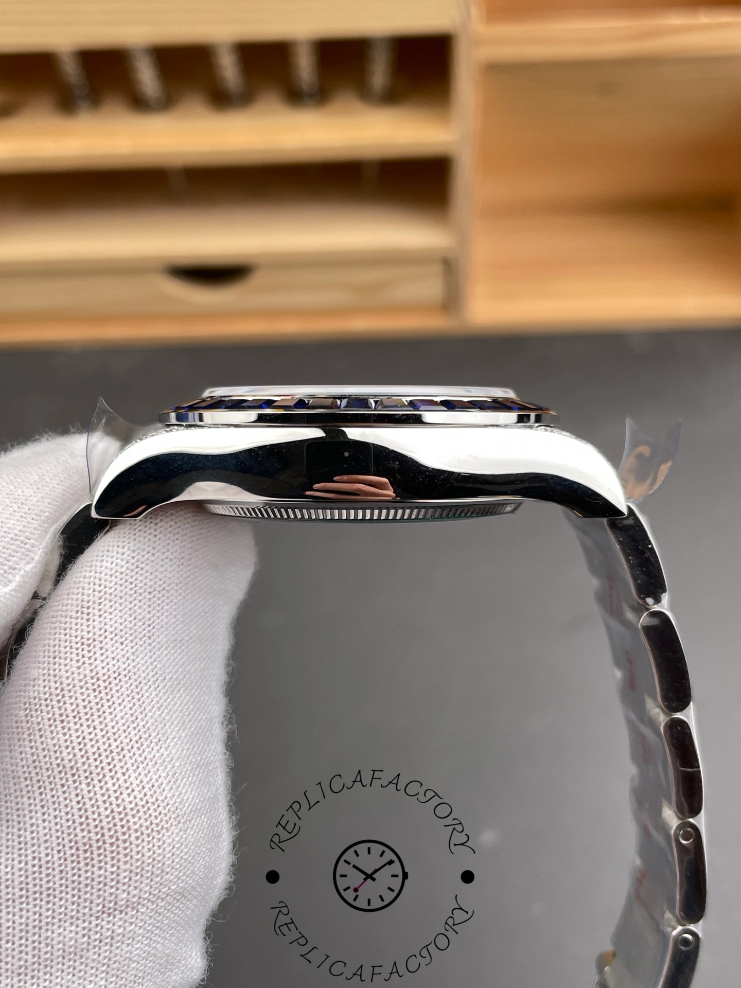 Rolex Daytona Replica 126599TSA Silver Sheen Obsidian Dial 40 Sapphire Bezel